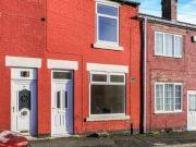 2 Bedrooms Semi detached house for sale in George...