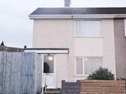 2 Bedrooms Semi detached house for sale in Heol Camlan,...