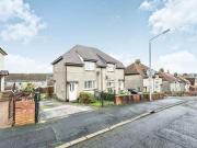 2 Bedrooms Semi detached house for sale in Holmes Road,...