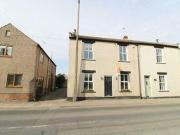 2 Bedrooms Semi detached house for sale in Manor Road,...