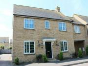 2 Bedrooms Semi detached house for sale in New Hall...