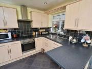 2 Bedrooms Semi detached house for sale in Spring Hall,...