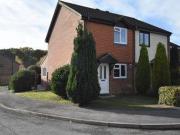 2 Bedrooms Semi detached house for sale in Summerfields,...