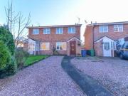 2 Bedrooms Semi detached house for sale in The Burgage,...