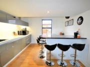 2 Bedrooms Terraced house for rent in Alder Street,...