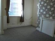 2 Bedrooms Terraced house for rent in Alexandra Street,...
