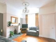 2 Bedrooms Terraced house for rent in Alldis Street,...