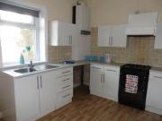 2 Bedrooms Terraced house for rent in Athletic Street,...