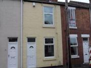 2 Bedrooms Terraced house for rent in Barker Street,...