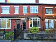 2 Bedrooms Terraced house for rent in Broadstone Hall...