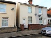 2 Bedrooms Terraced house for rent in Charles Street,...