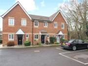 2 Bedrooms Terraced house for rent in Chuff Corner,...
