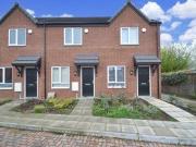2 Bedrooms Terraced house for rent in Earlston Drive,...