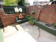 2 Bedrooms Terraced house for rent in Garland Street,...