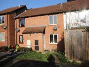 2 Bedrooms Terraced house for rent in Grafton Close,...