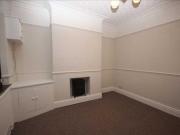 2 Bedrooms Terraced house for rent in Kidsgrove Bank,...