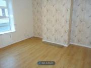 2 Bedrooms Terraced house for rent in Lion Street,...