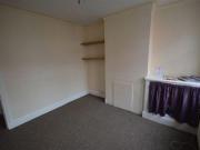2 Bedrooms Terraced house for rent in Livingstone...