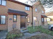 2 Bedrooms Terraced house for rent in Longhedge,...