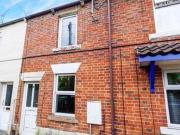 2 Bedrooms Terraced house for rent in Lower Alma Street,...