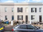 2 Bedrooms Terraced house for rent in Lypiatt Street,...