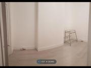 2 Bedrooms Terraced house for rent in Marlborough Road,...