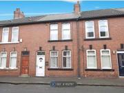 2 Bedrooms Terraced house for rent in Mill Street, South...