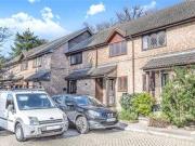 2 Bedrooms Terraced house for rent in Oakridge, West...