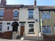 2 Bedrooms Terraced house for rent in Park Street,...