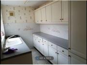 2 Bedrooms Terraced house for rent in Queensberry Road,...