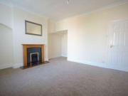 2 Bedrooms Terraced house for rent in Ripon Road,...