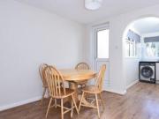 2 Bedrooms Terraced house for rent in Ship Lane, Sutton...