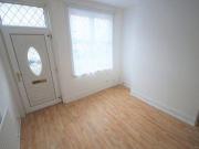 2 Bedrooms Terraced house for rent in Silverton Road,...