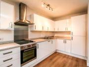2 Bedrooms Terraced house for rent in St. Georges Place,...