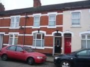2 Bedrooms Terraced house for rent in St. James Park...