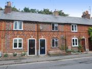 2 Bedrooms Terraced house for rent in St. Johns Road,...
