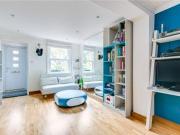 2 Bedrooms Terraced house for rent in Stanley Road,...