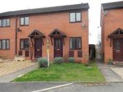 2 Bedrooms Terraced house for rent in Station Road, Wem,...