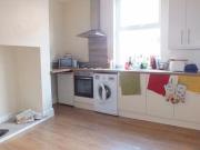 2 Bedrooms Terraced house for rent in Thornville View,...