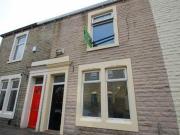 2 Bedrooms Terraced house for rent in Thwaites Street,...