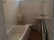 2 Bedrooms Terraced house for rent in Tunstall Lane,...