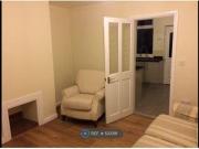 2 Bedrooms Terraced house for rent in Upper Clara...