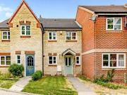 2 Bedrooms Terraced house for rent in Vervain Close,...