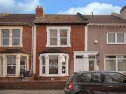 2 Bedrooms Terraced house for rent in Victoria Avenue,...