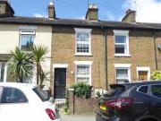 2 Bedrooms Terraced house for rent in Villiers Road,...