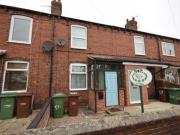 2 Bedrooms Terraced house for rent in Weeland Road,...