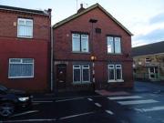 2 Bedrooms Terraced house for rent in White Apron...
