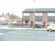 2 Bedrooms Terraced house for rent in Winchester Avenue,...