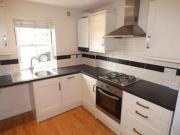 2 Bedrooms Terraced house for rent in Winnock Road,...