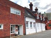 2 Bedrooms Terraced house for rent in Wish Road,...